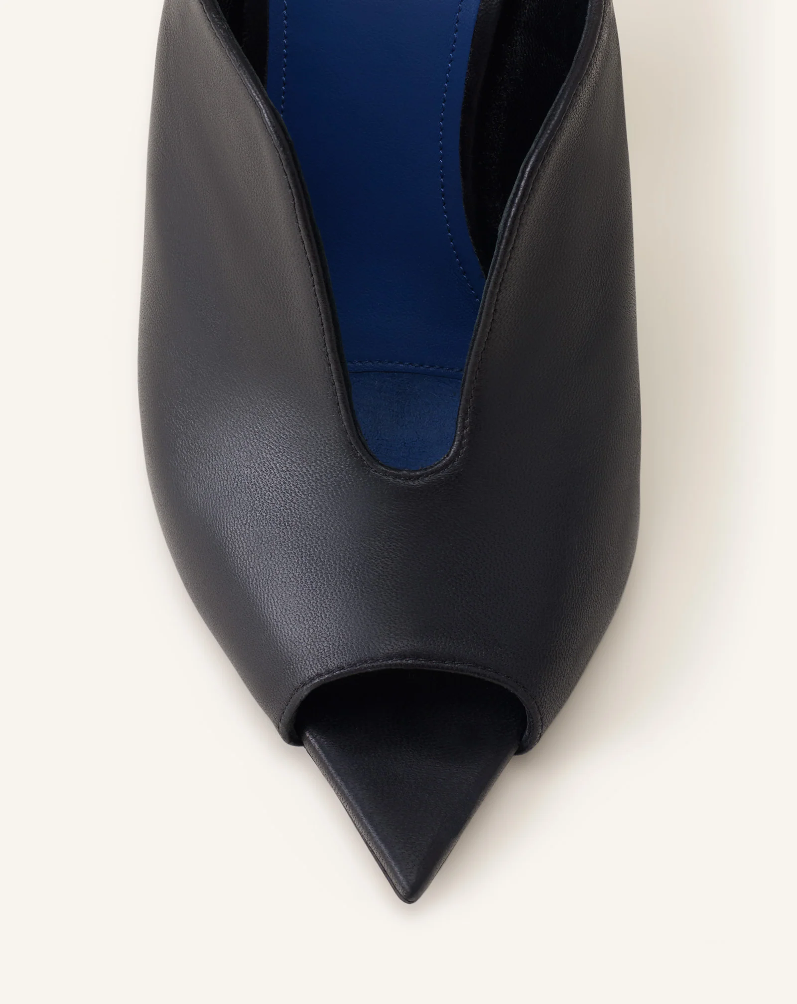 BUCKLE ARCH HEELED LEATHER MULE - Image 5