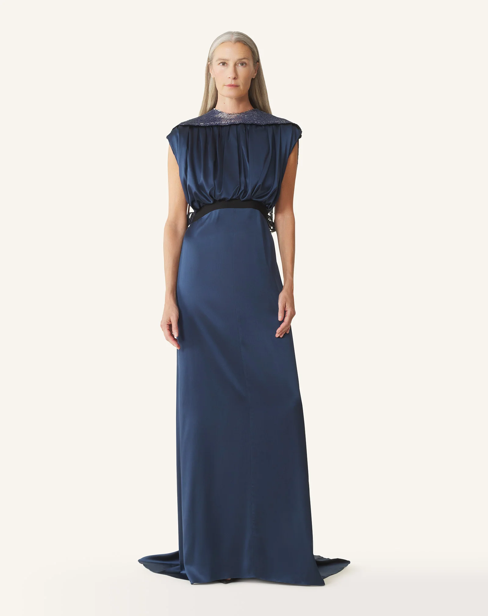 EMBROIDERED BACK DRESS IN SILK SATIN - Image 2