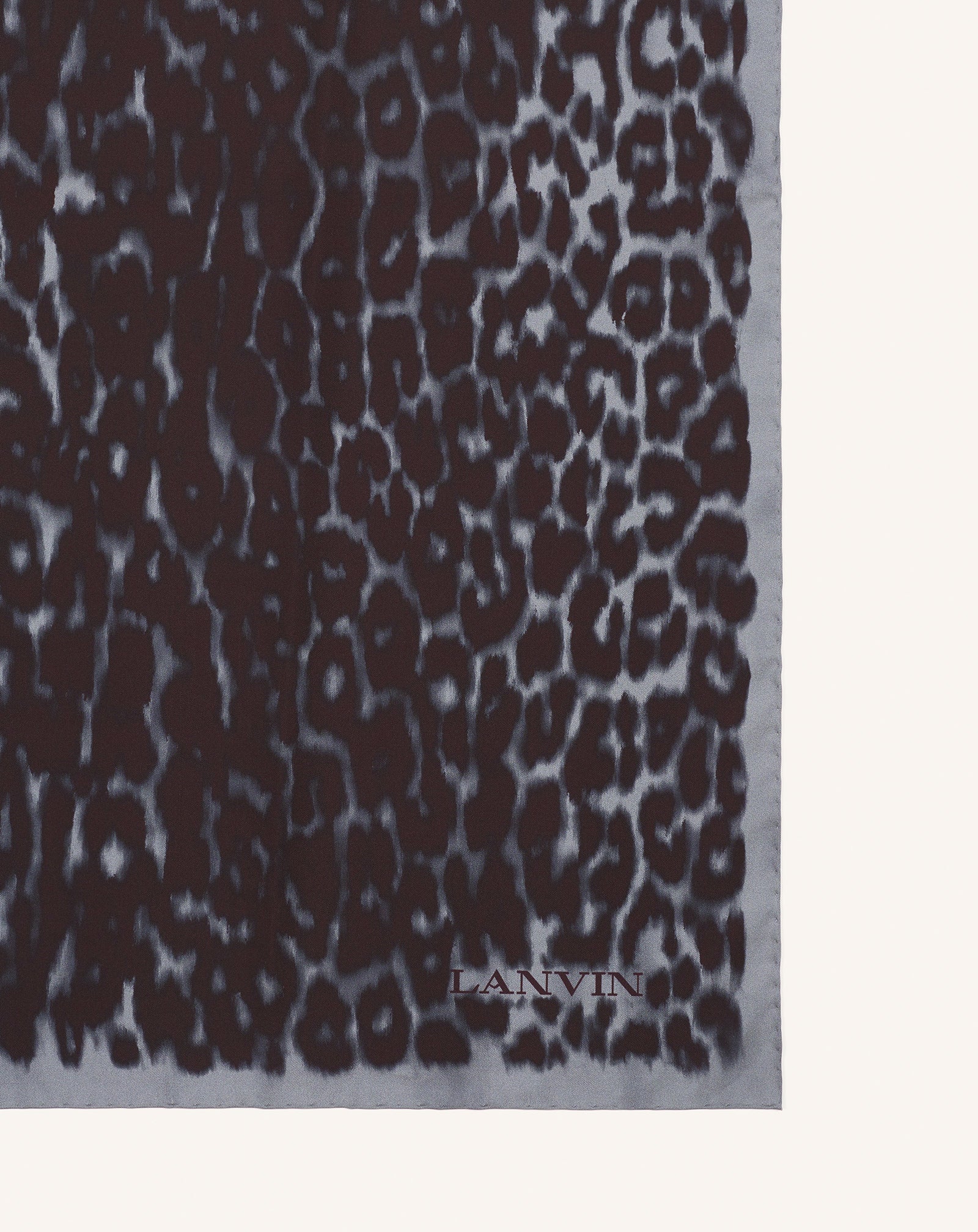 LEOPARD PRINT SILK SCARF - Image 3