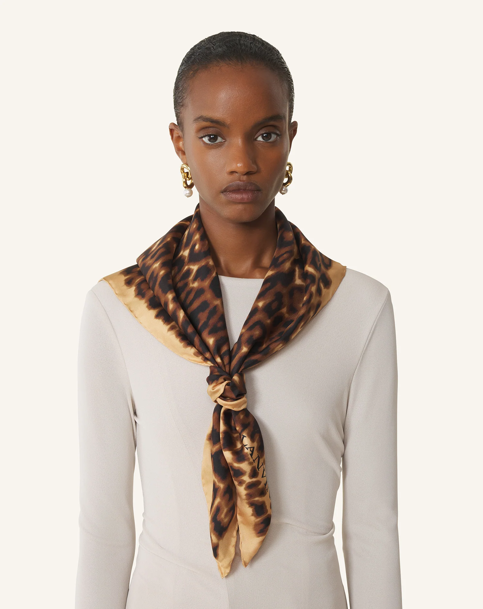 LEOPARD PRINT SILK SCARF - Image 2