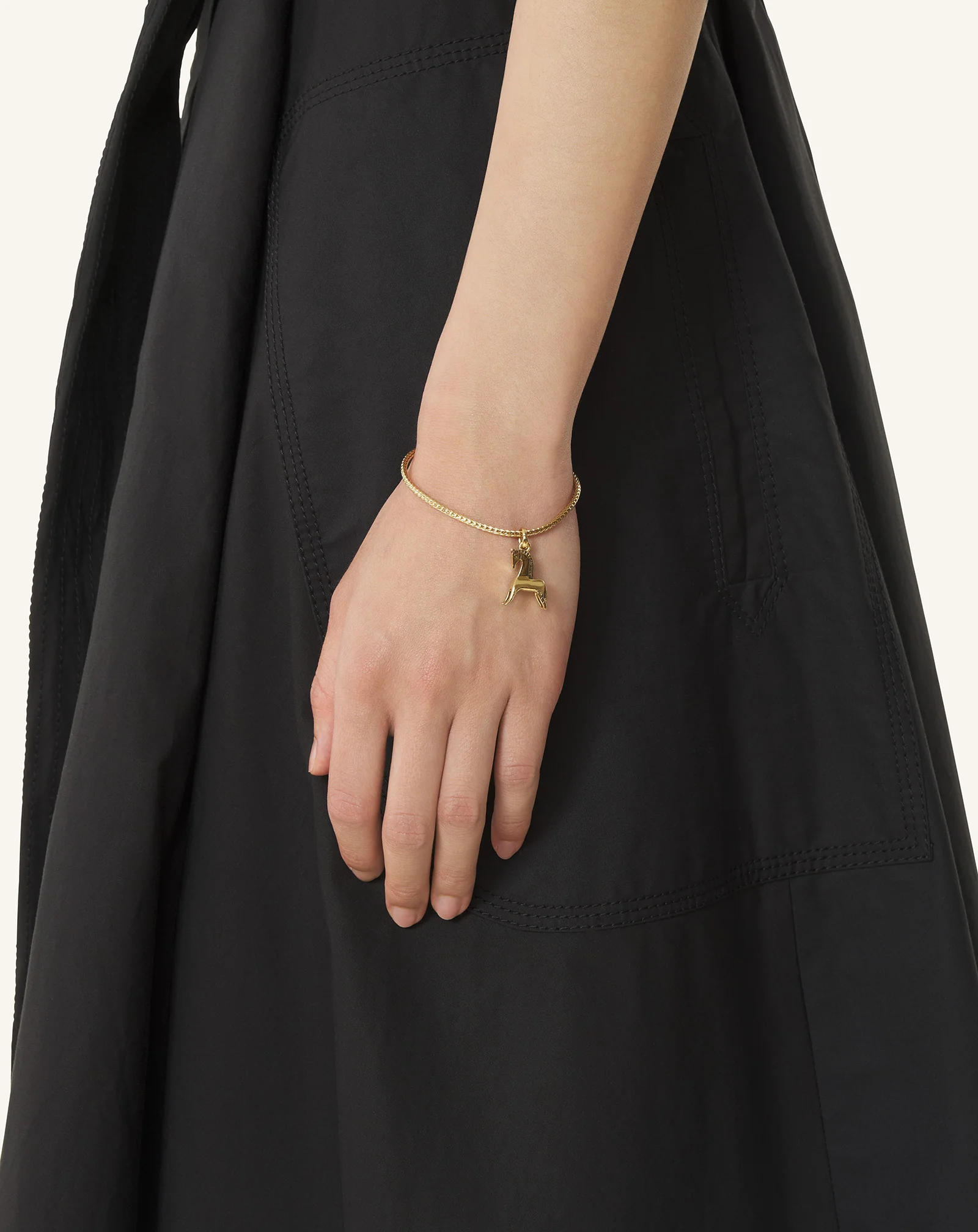 LUNAR YEAR BRACELET WITH A HORSE PENDANT - Image 2