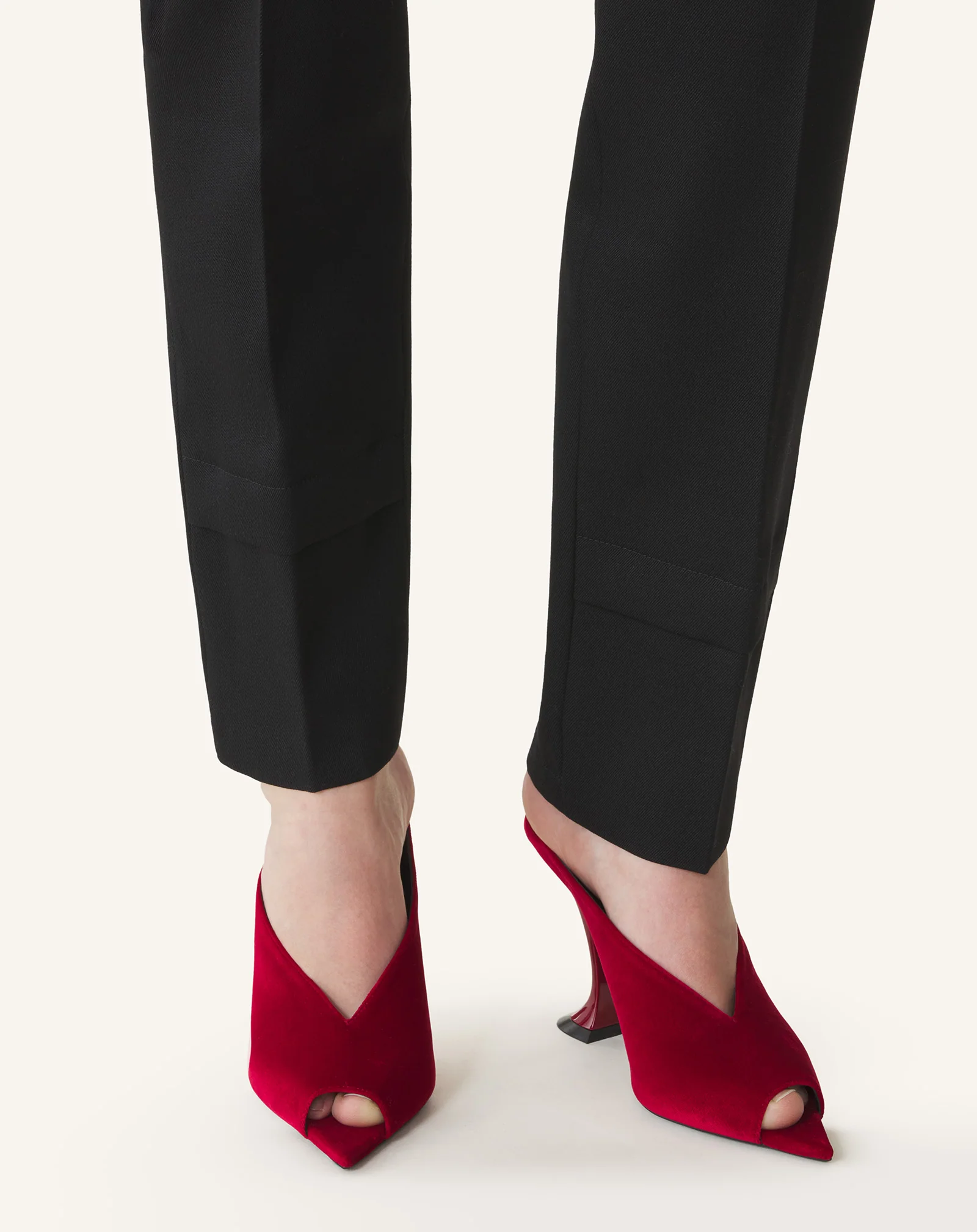 MIDNIGHT STEP MULE IN VELVET - Image 6