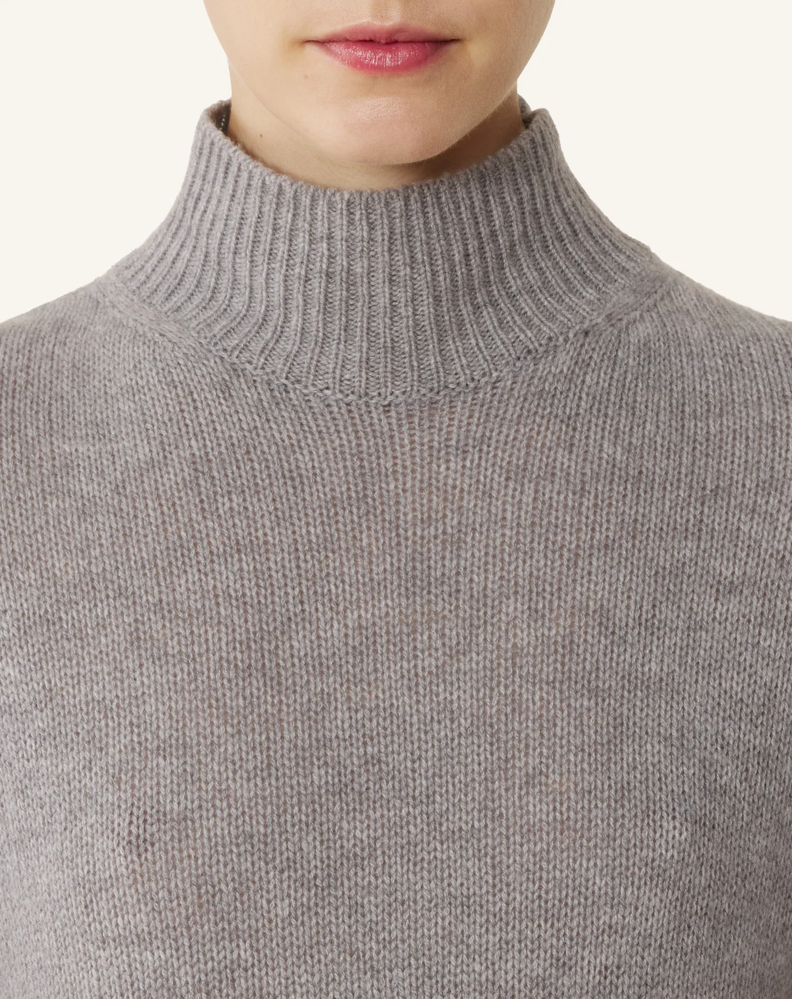 OPEN-BACK SWEATER IN CASHMERE - Image 5