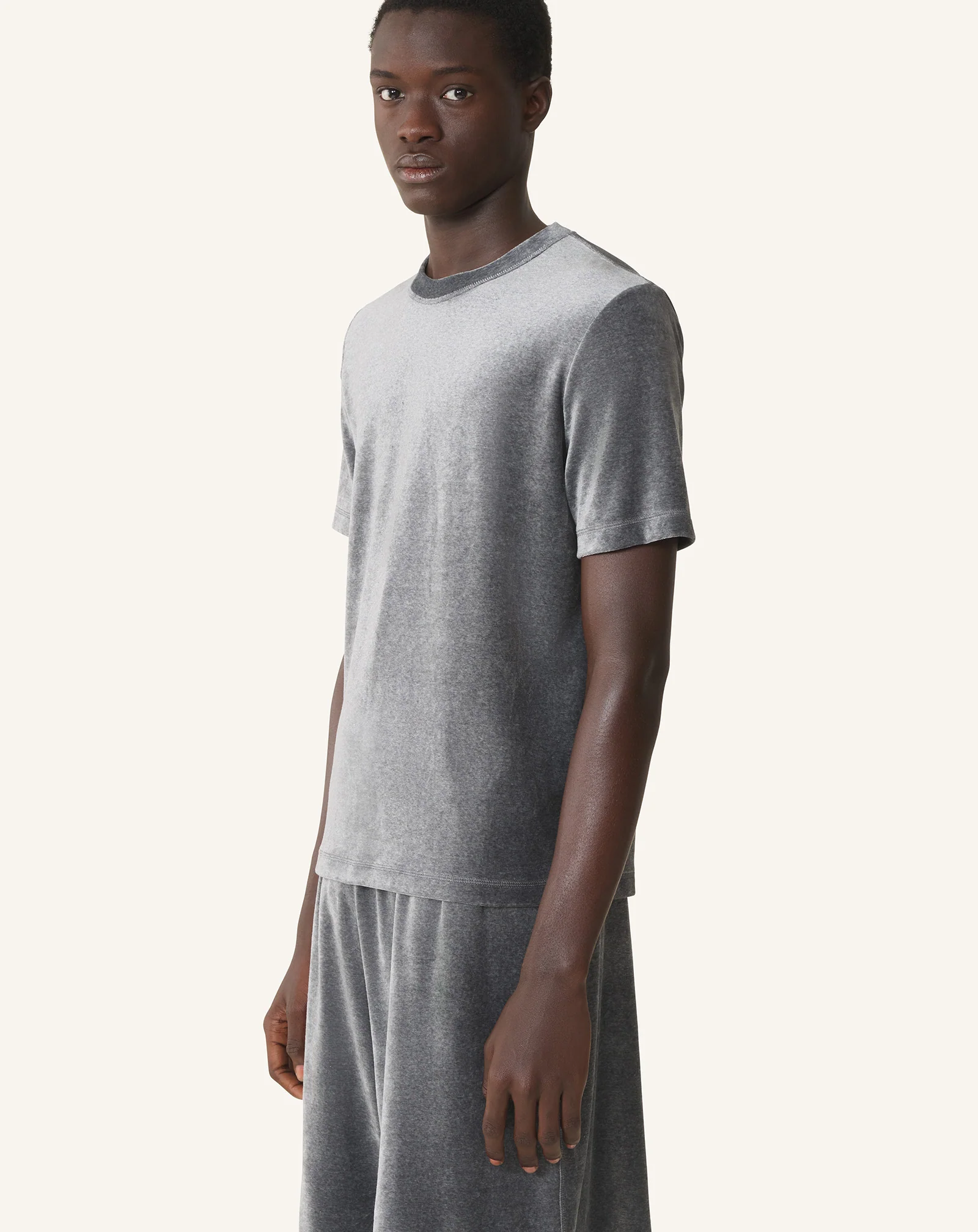 VELVET T-SHIRT - Image 3